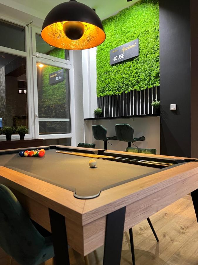 Apartment House Nová Dubnica Екстериор снимка