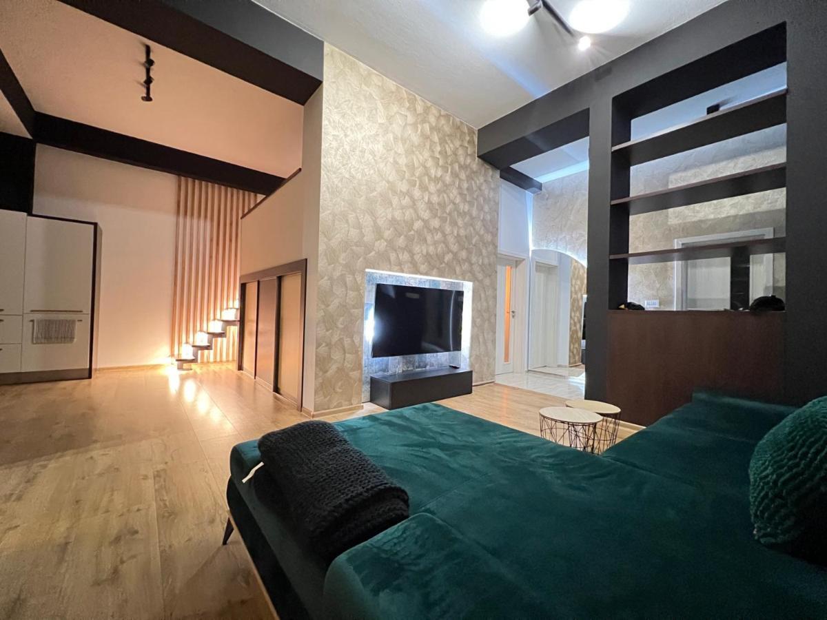 Apartment House Nová Dubnica Екстериор снимка